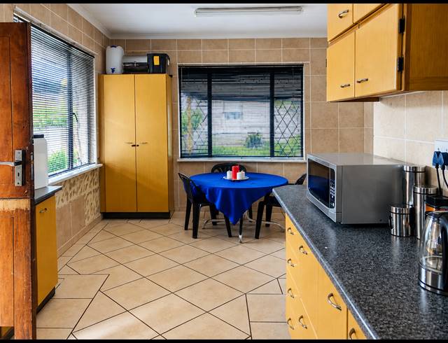 3 BEDROOM FREEHOLD FOR SALE IN VANDERBIJLPARK SW 1